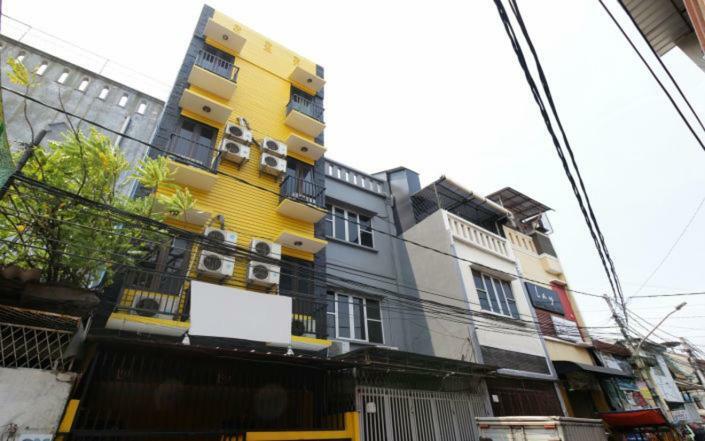 Kamar Keluarga Mangga Besar Hotel Jakarta Exterior photo